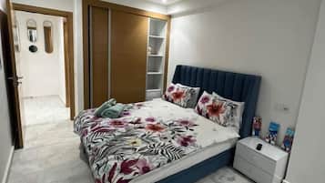 1 bedroom, WiFi, bed sheets