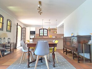 Dining - 4 BR Villa with Pool, Sea View, AC, Parking... - BENAKEY (Le Cannet)