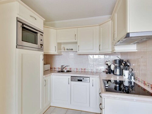 T3 in Mandelieu with Terrace, AC, Swimming Pool, Tennis - BENAKEY