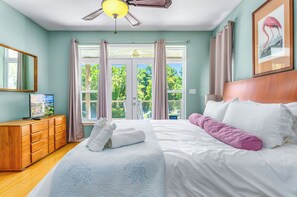 5 chambres, fer et planche à repasser, Wi-Fi, draps fournis