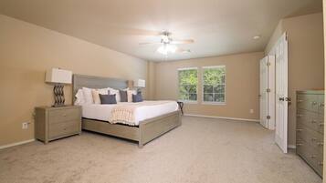 3 chambres, bureau, fer et planche à repasser, Wi-Fi gratuit