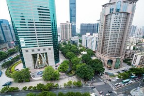 บริเวณภายนอก