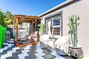 Luxury Apartment | Terrace/patio - Caline VIP Mews (Cape Town)