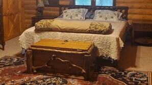 Unclassified image, 4 of 11, button - Charming 4-bedroom house with AC and WiFi in Springfield just outside city limit (Springfield)