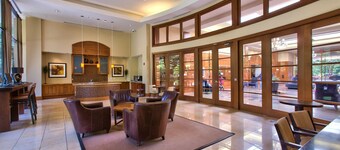 Elegant Apartments Near the Pentagon