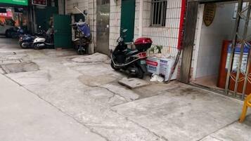 Free self-parking