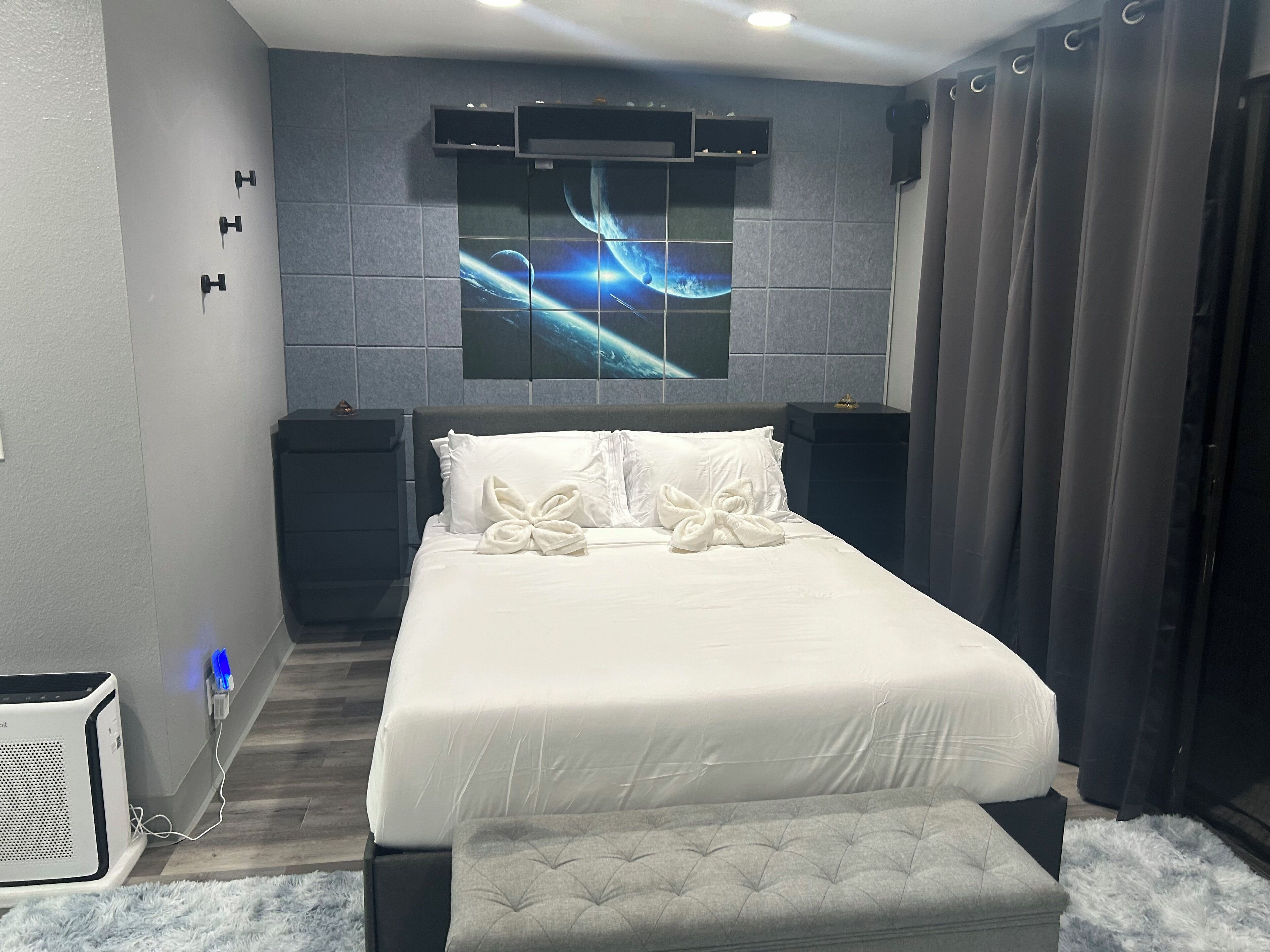 1 chambre, bureau, fer et planche à repasser, Wi-Fi gratuit