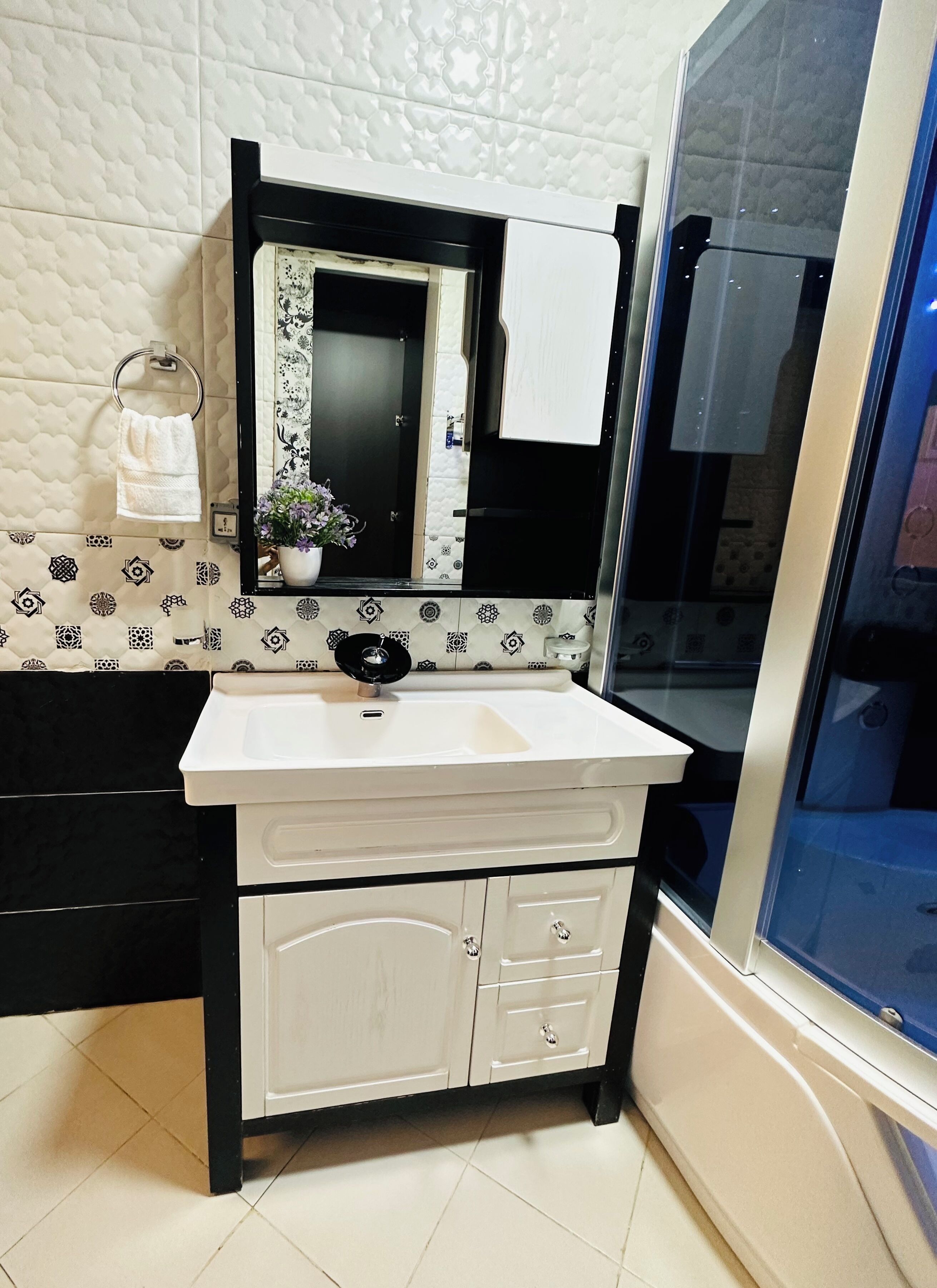 Photo - Calm Corner Addis