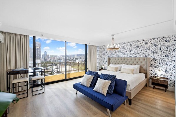 1 soveværelse, skrivebord, Wi-Fi