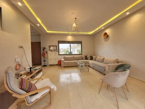 Living area - Charmante Villa vue sur la mer (Tamaris casablanca)