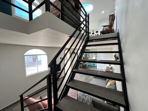 Residenza Exclusive, balcone, vista oceano | Area soggiorno | TV