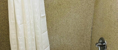 Basic Room, Non Smoking, Private Bathroom | Bathroom | Bathtub, towels, soap, shampoo