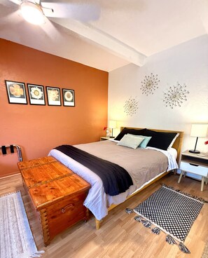 1 bedroom, desk, iron/ironing board, free WiFi