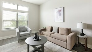 Apartment, 2 Bedrooms | Living area