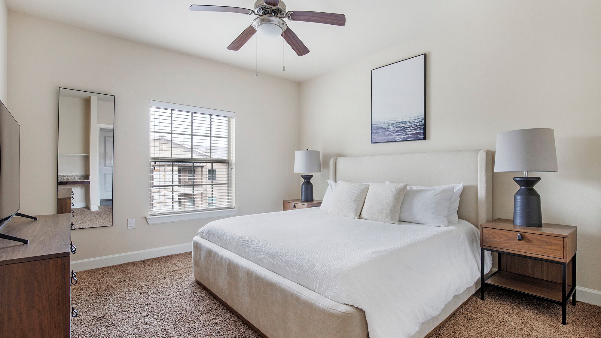 Leilighet, 1 soverom | Individuelt dekorert, individuelt innredet og strykejern/-brett