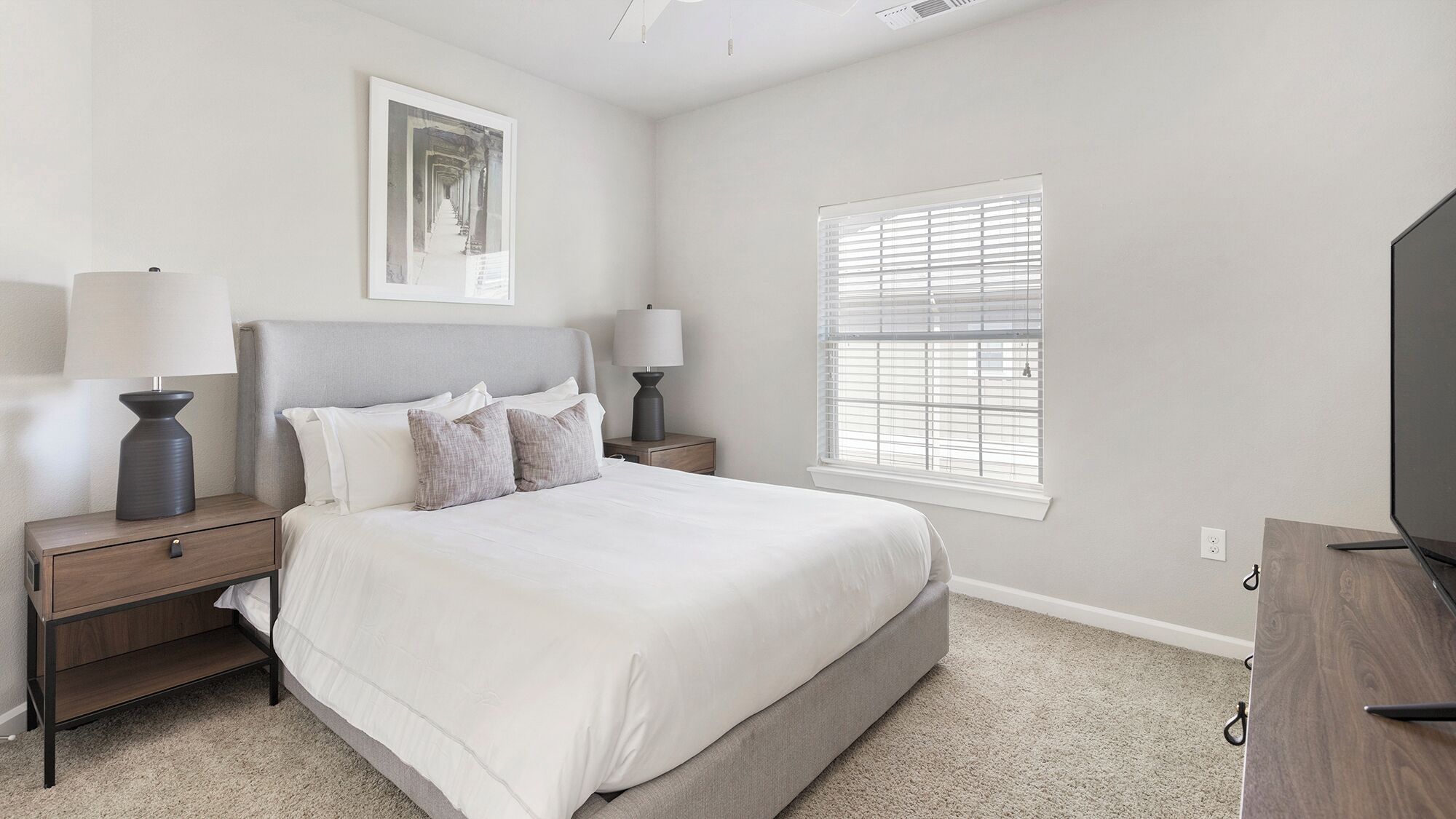 Leilighet, 2 soverom | Individuelt dekorert, individuelt innredet og strykejern/-brett