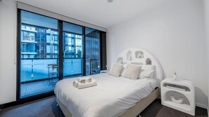 1 多间卧室、免费 WiFi、床单