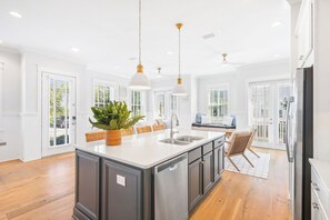 Fridge, microwave, oven, stovetop - 30A Seaside Escape by Stay on 30a (Inlet Beach)