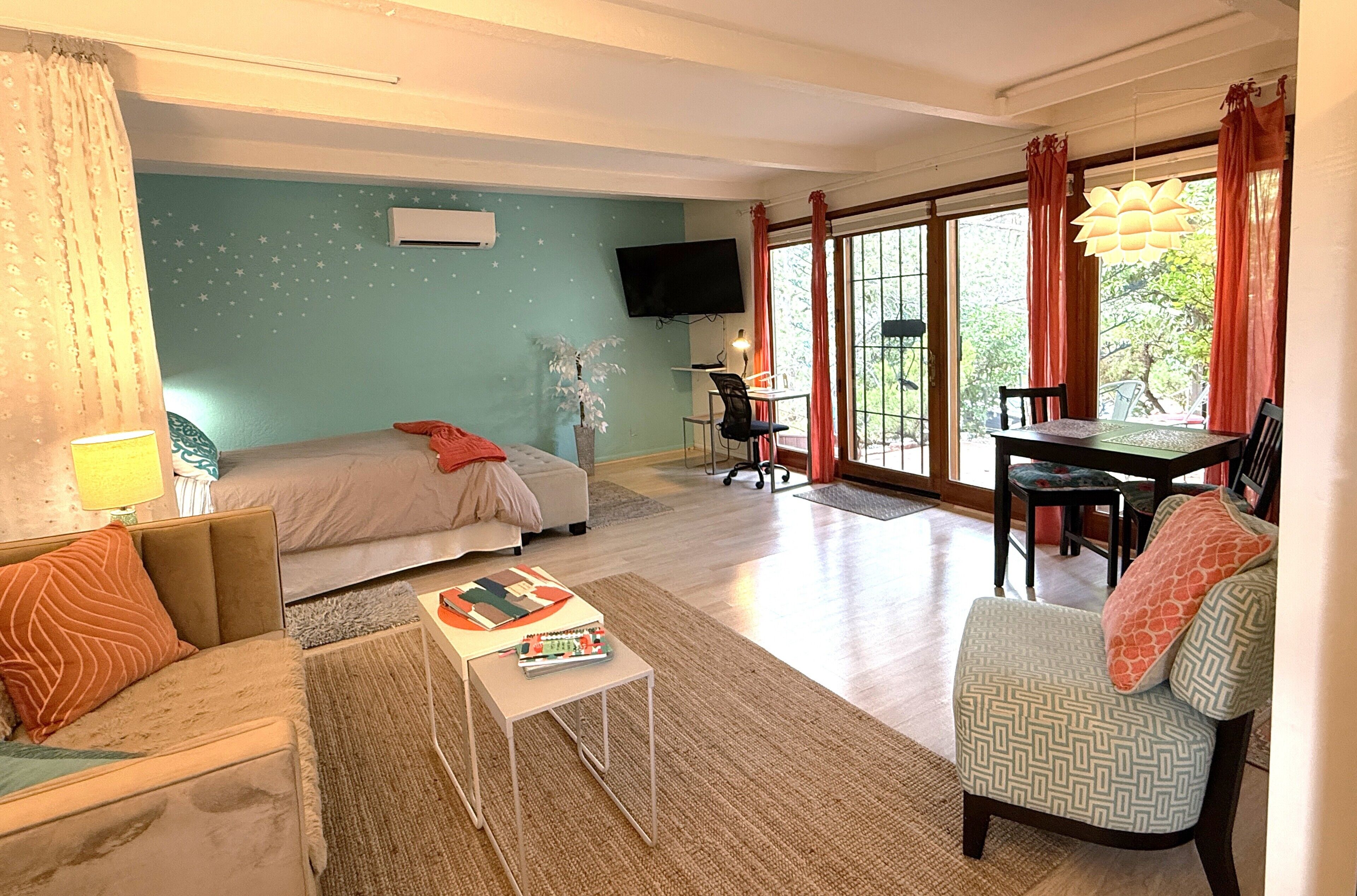 1 chambre, bureau, fer et planche à repasser, Wi-Fi gratuit