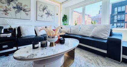 Spacious 4-bedroom apartment in Manhattan with Doorman