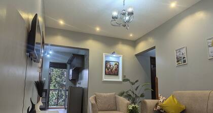 Homestay 1BR APT on Mutungo Hill in Kampala with unlimited Netflix & free WiFi