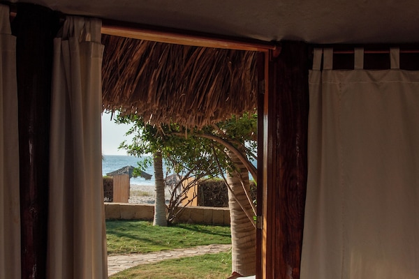 Bungalow, 1 Queen Bed, Beach View | Free WiFi