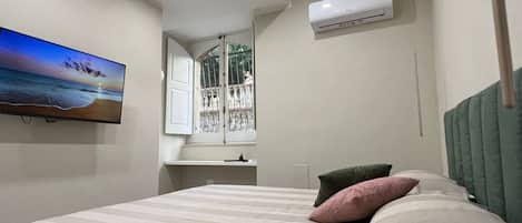 2 chambres, fer et planche Ă repasser, Wi-Fi, literie fournie
