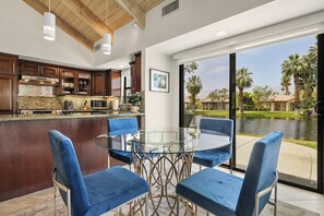 Dining - This 1085 SqFt one bedroom condo in Mission Hills CC is a must see (Rancho Mirage)