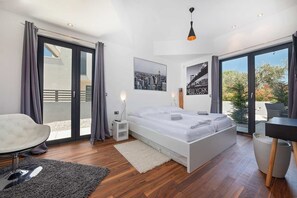 5 室のベッドルーム、インターネット