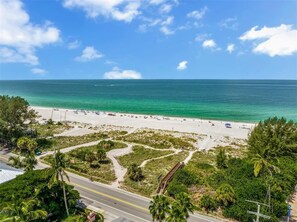 Beach nearby - Tradewinds Resort -Easy Pool & Beach Access! (Bradenton Beach)