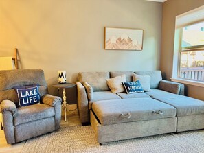 Una Smart TV, libros