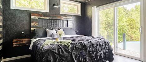 4 slaapkamers, een kluis op de kamer, een strijkplank/strijkijzer