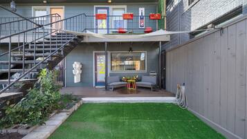 تفاصيل الفندق من الخارج