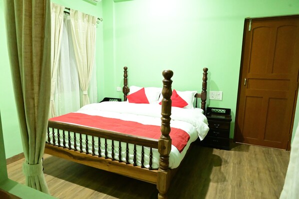 1 bedroom, free WiFi, bed sheets