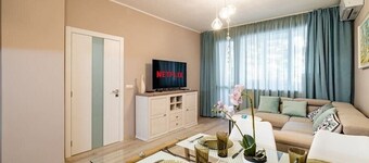 Aquamarine Apartment