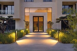 Exterior detail - Seaside Luxury Complex Apartment (Varna)