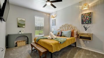 1 chambre, fer et planche Ă repasser, lit parapluie, Wi-Fi