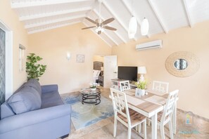 舒適公寓, 1 間臥室 | 客廳 | 電視