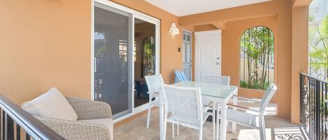 Comfort Apartment | Terrace/patio