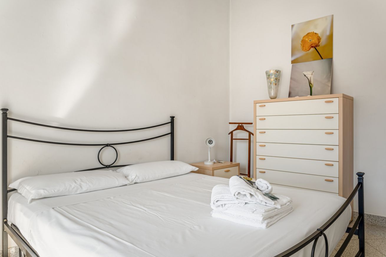 2 slaapkamers, een strijkplank/strijkijzer, wifi, beddengoed
