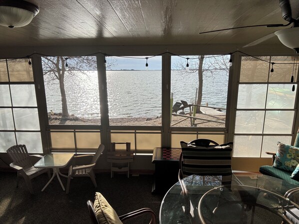 Interior - Copper Top Lake Cottage: Peaceful Lakefront Getaway on Scatterwood Lake – (Mansfield)