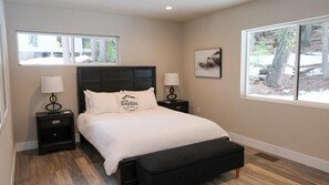4 bedrooms, iron/ironing board, free WiFi, bed sheets