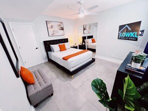 3 室のベッドルーム、アイロン / アイロン台、ベッドシーツ