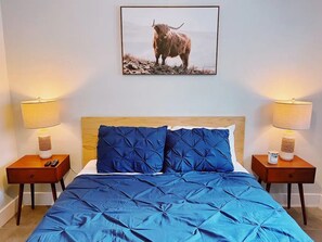 1 chambre, fer et planche à repasser, Wi-Fi, literie fournie