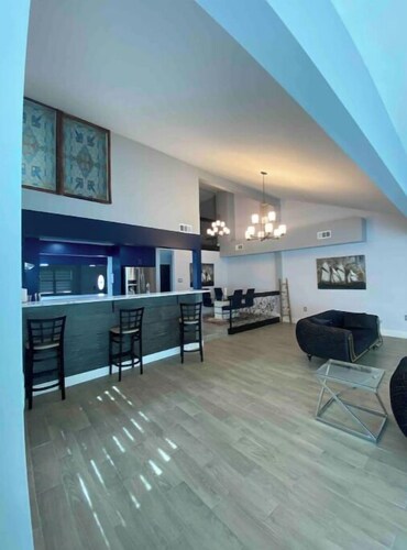 Spacious 5-bedroom house to relax with your family or friends !
