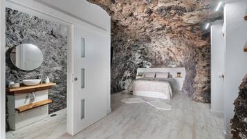 2 slaapkamers, een strijkplank/strijkijzer, gratis wifi, beddengoed