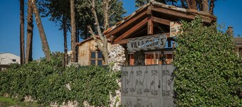 Country House 'Casa Villa Gomez' with Private Terrace, Private Garden and Wi-Fi