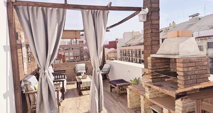 Holiday Home 'Oasis De Valencia' with Private Terrace, Wi-Fi and Air Conditioning