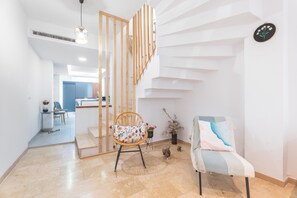 Interior - Holiday Home 'Oasis De Valencia' with Private Terrace, Wi-Fi and Air Conditioning (Valencia)