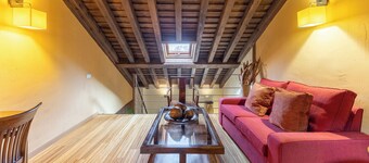 Country House 'Alojamiento Hercules' with Mountain View, Balcony and Wi-Fi